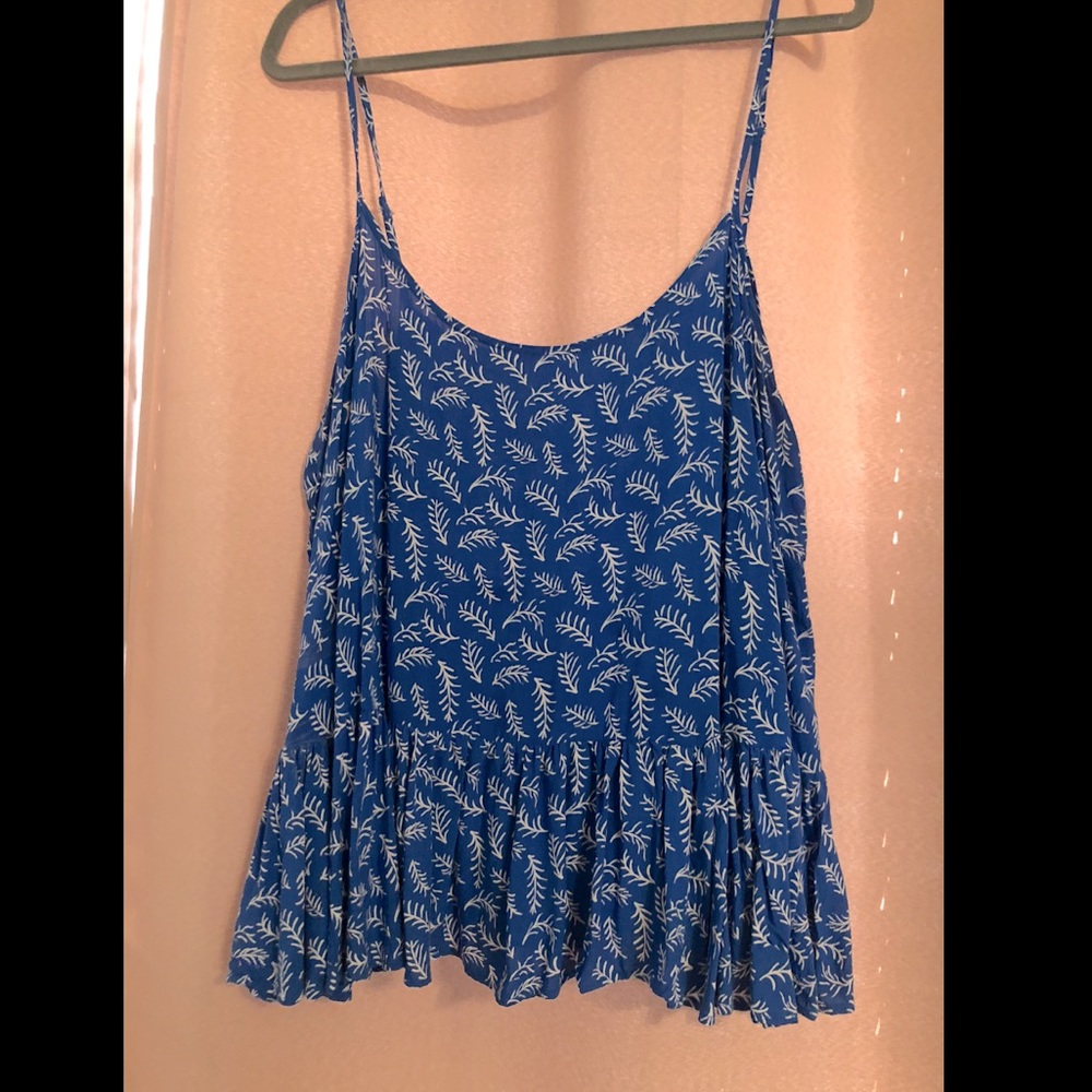 Old Navy XXL Spaghetti Strap Ruffle Floral Blue and White Tank
